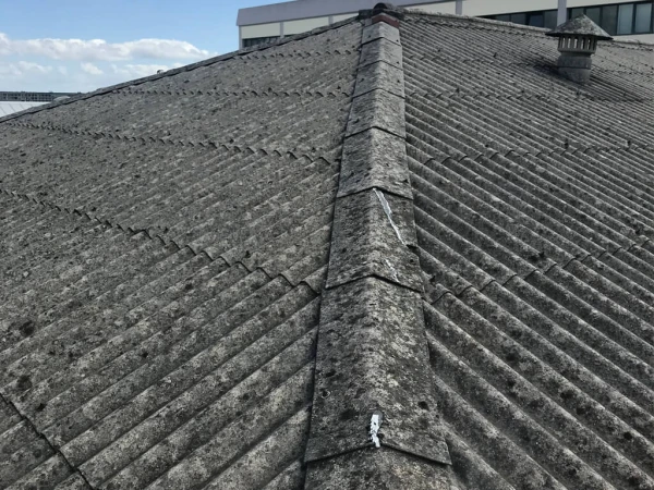 Cobertura em amianto