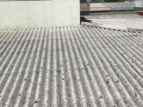 Cobertura em amianto